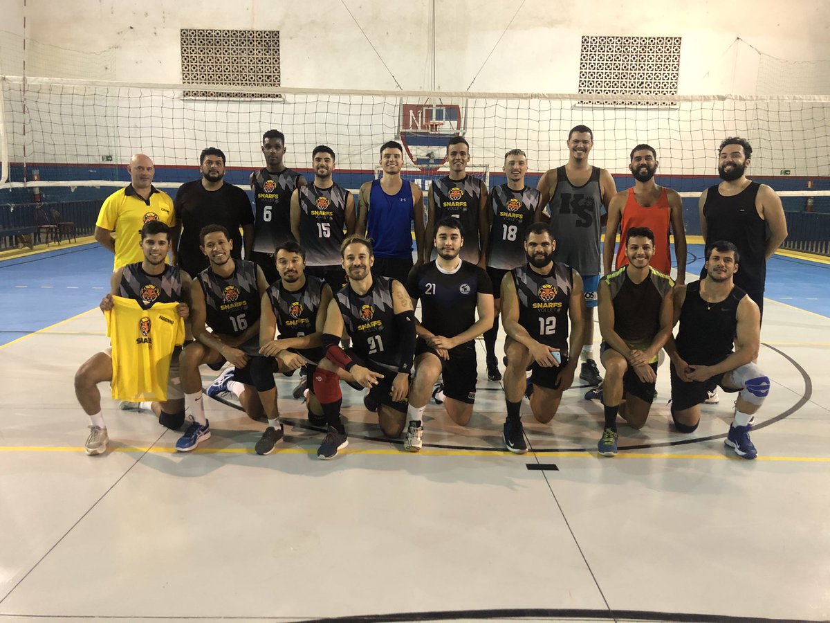 diegocabralmkt's tweet photo. Treino de hoje!  @SnarfsVolley @ThundersVolley galera incrível!!! https://t.co/t1Bprqvrom