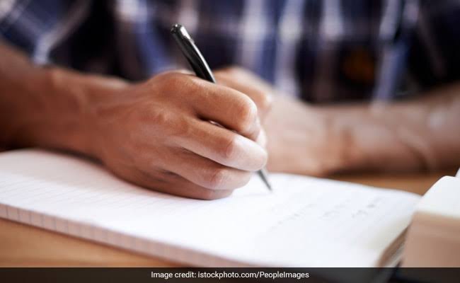 officialOGITECH's tweet photo. ..November, 2020 wishes to inform all ND1 students that the rescheduled 2nd semester examination papers will now hold from Friday, 13th November, 2020.

Please note that only ND1 Students are expected on Campus from Friday 13th of November, for the conclusion of their exams...(2) https://t.co/3Ob3MgLuiF