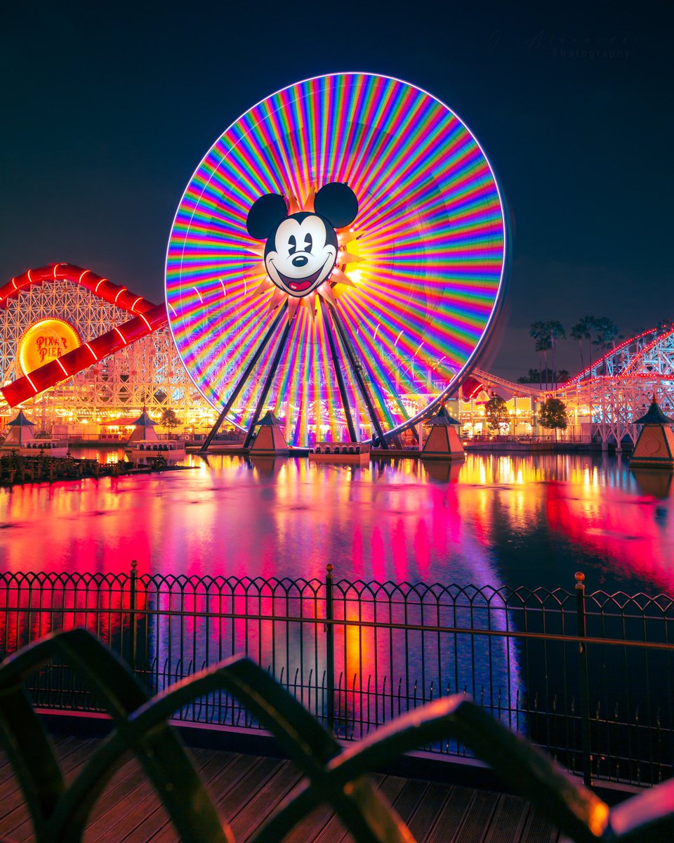 disneywjoseph's tweet photo. where i'd rather be rn https://t.co/IrAZDXSyIa