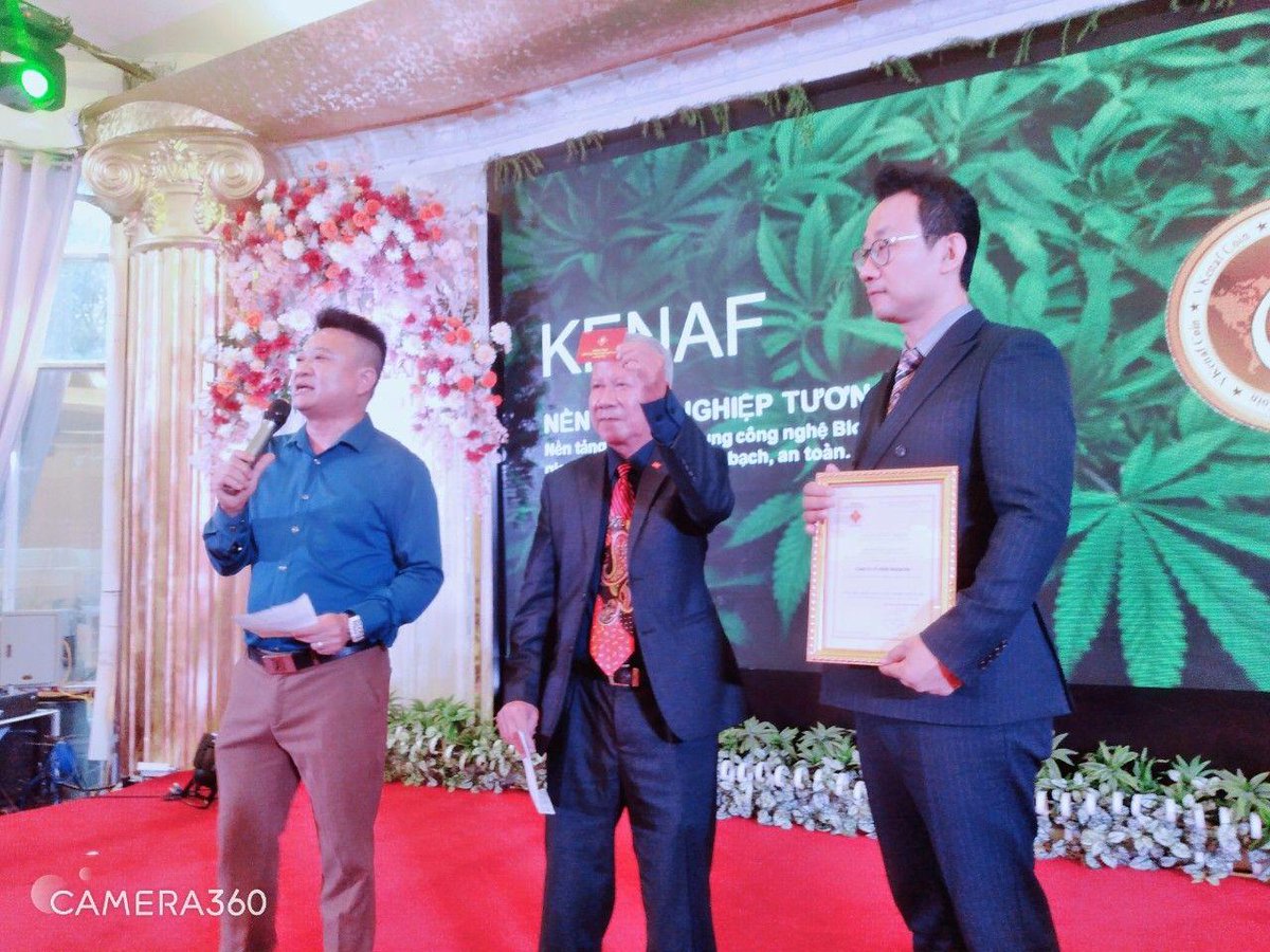 vkenaf's tweet photo. The business alliance with the Vietnam Craft Association will bring about a new market and its expansion effects. 
Through this alliance, we will create new values.
https://t.co/xcksRJKIAV https://t.co/R0838Qeufp