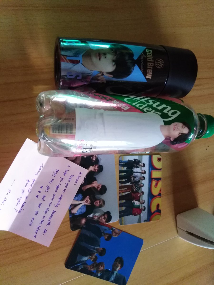 _ddeokdinnie's tweet photo. Jin and Yoongi arrived safelyππ
Thank you po @iambangtanarmy
@AgustShai @Borahae7Ph.
Thank you din po sa mga photocards ang gaganda poπ
#JenGAs
#JenProofs https://t.co/0LUFhoybeE