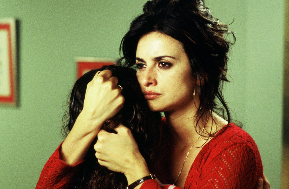 ACMI's tweet photo. Starring Penelope Cruz, Almodóvar’s touching love letter to mothers and female relationships, VOLVER (2006), finds the beloved director and his glorious heroines at the absolute height of their talents. #ACMIvirtualcteq https://t.co/e4CxLyVrFZ