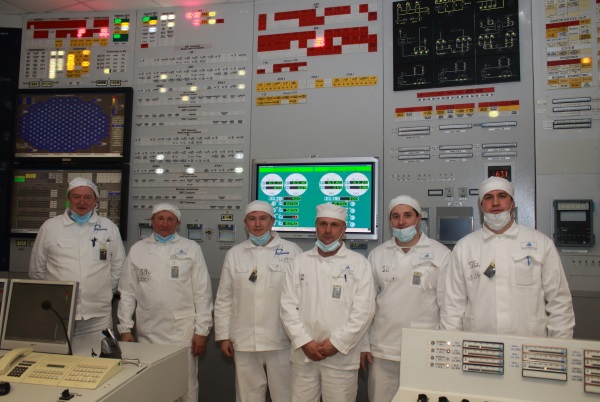 Last night, Russia and northern Europe became safer as unit No. 2 at Leningrad nuclear power plant was shut down for good. The 45-years old reactor was of the Chernobyl type (RBMK-1000). rosatom.ru/journalist/new… #NuclearPower