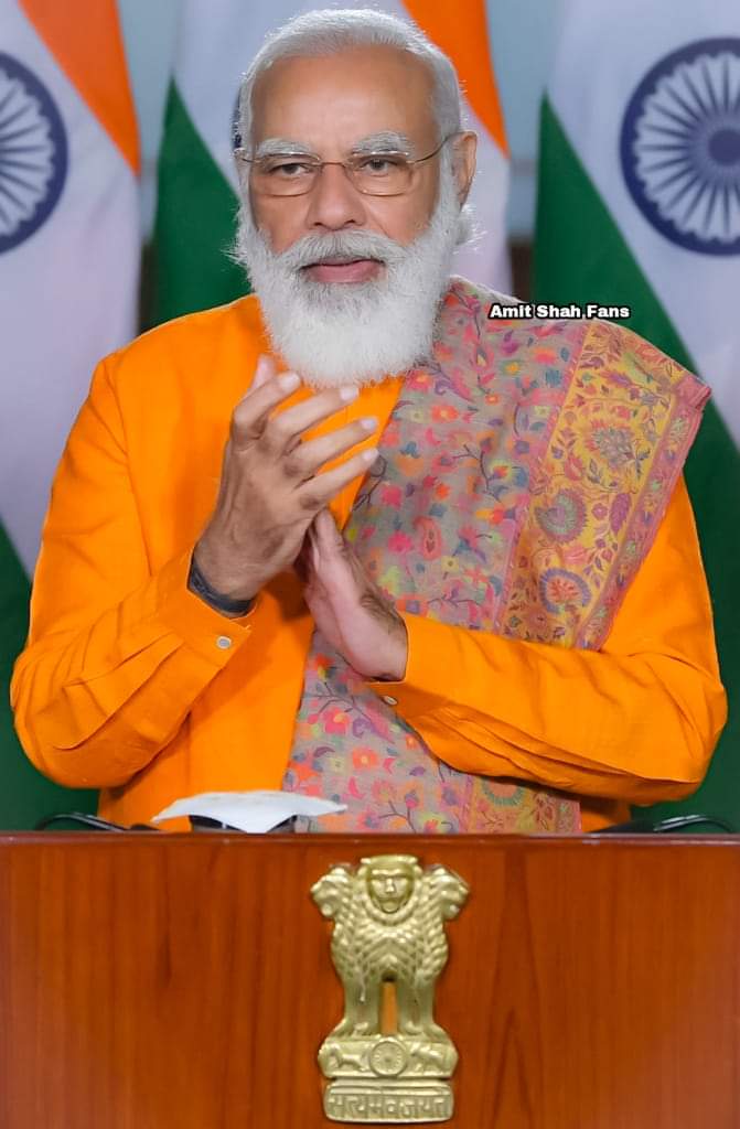 GorA013's tweet image. नोर्थ साउथ ईस्ट वेस्ट नरेन्द्र मोदी जी बेस्ट
      
❤ *जिन्दगी को आसान नहीं,*
             *बस खुद को,*
     *मजबूत बनाना पड़ता है,*

    *सही समय ⏰कभी नही आता..*
             *बस समय ⏰को ,*
    *सही बनाना पड़ता है !!*❤ 
        
 #PmModiSuperWave