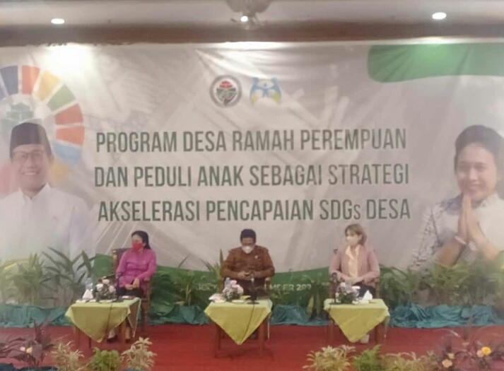 Siap menindaklanjuti dengan hati,
Siap melaksanakan dg perasaan..
#DesaRamahPerempuan 

<a href="/jokowi/">Joko Widodo</a>
<a href="/halimiskandarnu/">ABDUL HALIM ISKANDAR</a>
<a href="/imansyukri/">Iman Sukri</a>
<a href="/malik_haramain/">malikharamain</a>
<a href="/taufikmadjid71/">IG : taufik.madjid</a>
@fachrilabalado
<a href="/azzameldzikrie/">#SantriIndonesia</a>
<a href="/tppkemendes/">TPP KEMENDES</a>
<a href="/KemenDesa/">Fast Track Travel</a> 
<a href="/NursaidM/">Nursaid Mustafa</a>
<a href="/SukoyoKasekpro/">Sukoyo</a> 
<a href="/zainimustakim/">Zaini Mustakim</a> 
<a href="/Brigade01Arwan1/">Muh Arwani</a>