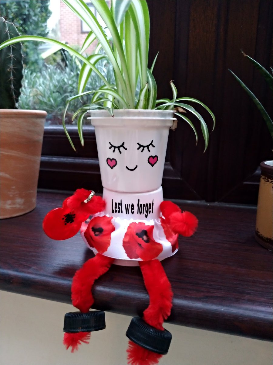 Recycling and remembering. Use your yoghurt pots and bottle tops x <a href="/PoppyLegion/">Royal British Legion</a> #PoppyDay