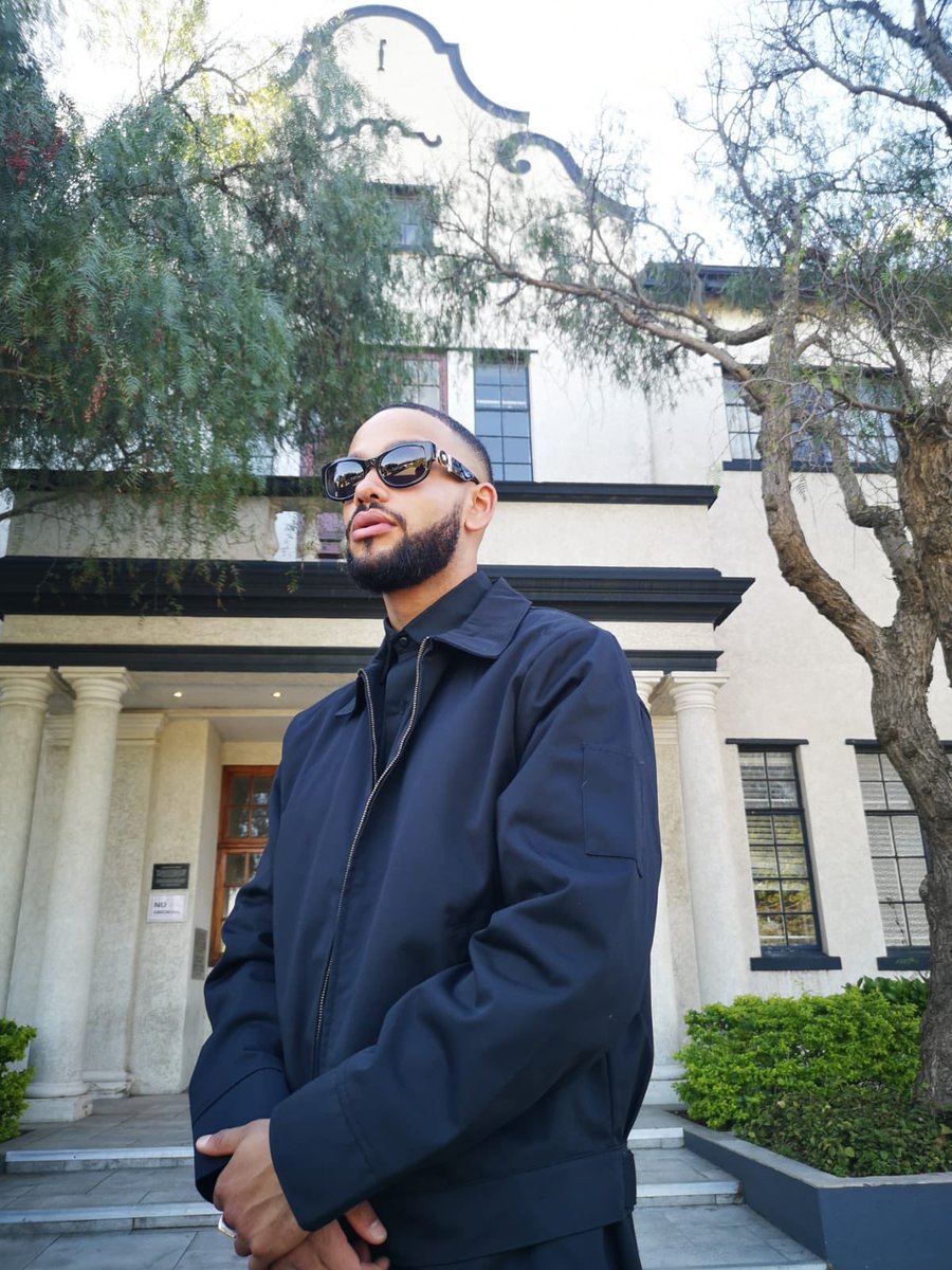 YoungstaCpt's tweet photo. **NEW VISUALZ** ⁦@DjDimplez⁩ ft. ⁦@JayClaude_⁩ x ⁦@Zoocci_CokeDope⁩      &amp; YoungCPT - D W Y M https://t.co/EmcVjy4baw OUT NOW! https://t.co/HlRiXsyM5E