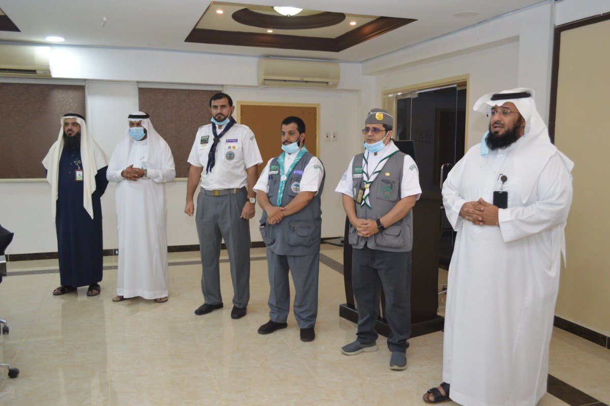 AsirScout's tweet photo. مركز التطوير المهني بتعليم رجال ألمع ي��تضيف لقاء  #مجلس_التطوير_الكشفي_بمنطقة_عسير صباح اليوم الأربعاء بحضور عدد 12 قائدا كشفيا ممثلين بروساء ومشرفي النشاط الكشفي بإدارات تعليم منطقة عسير؛ عسير، محايل، رجال ألمع، النماص، سراة عبيدة، بيشة، ظهران الجنوب https://t.co/KskdPjSLd0
