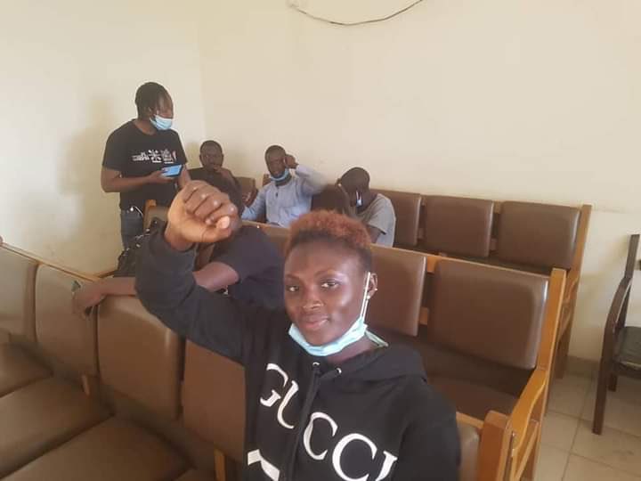 daytodayblogs's tweet photo. BREAKING: Abuja Court Grants #EndSARS Protesters Bail After Five Days In Prison. https://t.co/PtJEFH5mva