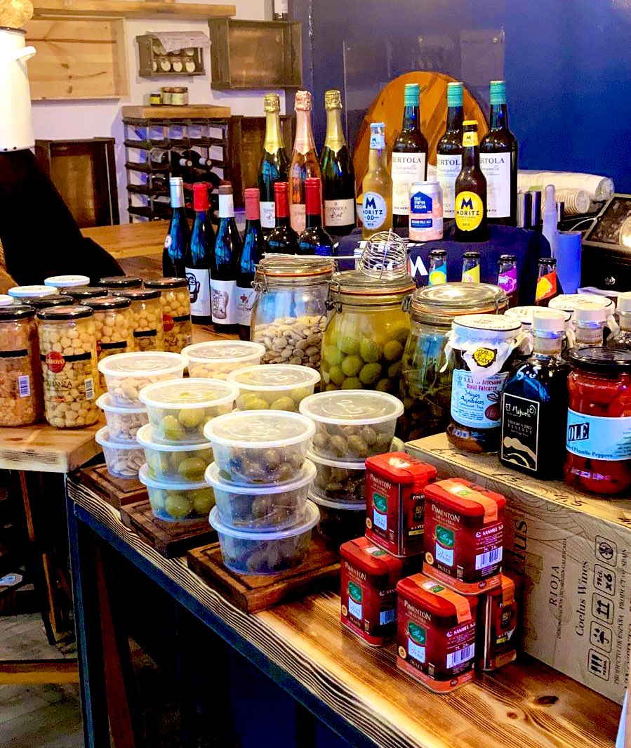 thetapasroom's tweet photo. #Brixton ‘s new look as a deli and wine shop with #TapasToGo too! Open now until 5pm every Weds-Sat during lockdown. https://t.co/jUZRHZVHRP