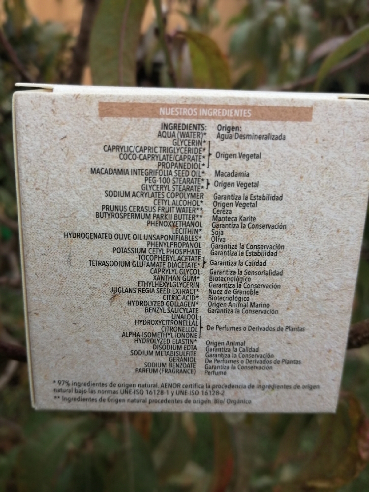 Lidl engaña a los consumidores y se suma al greenwashing
Este artículo de Nuria Alonso al alimón con Montse Escutia desmonta la línea de cosmética Cien Bio presuntamente ecológica de Lidl. Un caso más de greenwashing… bit.ly/32x7d1A #onehealth #biocultura #eco #salud