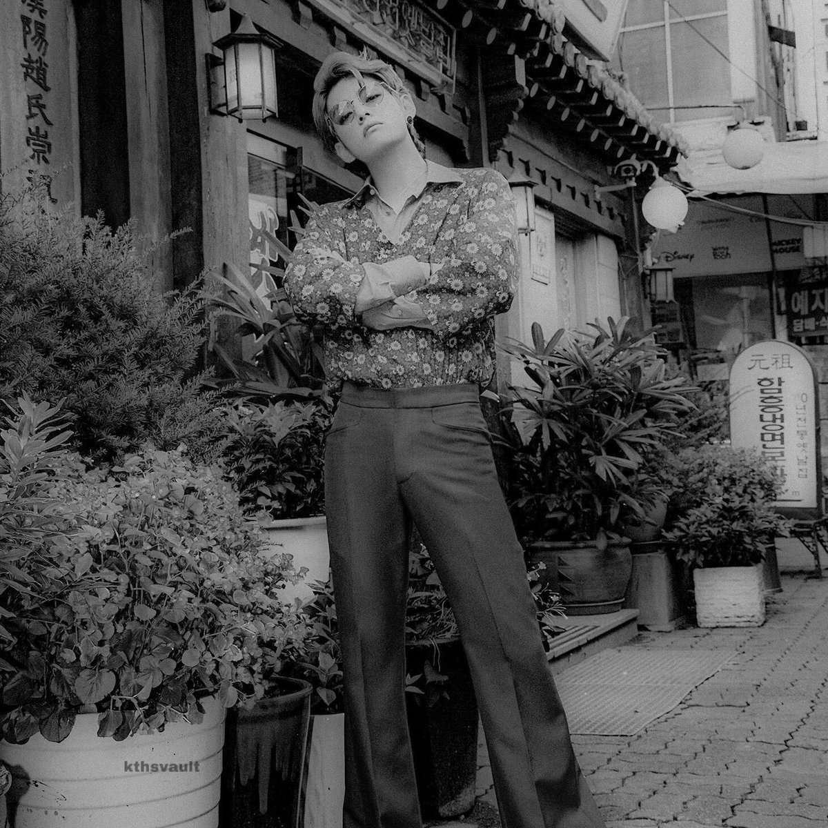 dilfytk's tweet photo. groovy ✌︎
#V https://t.co/2dafFXIsj3