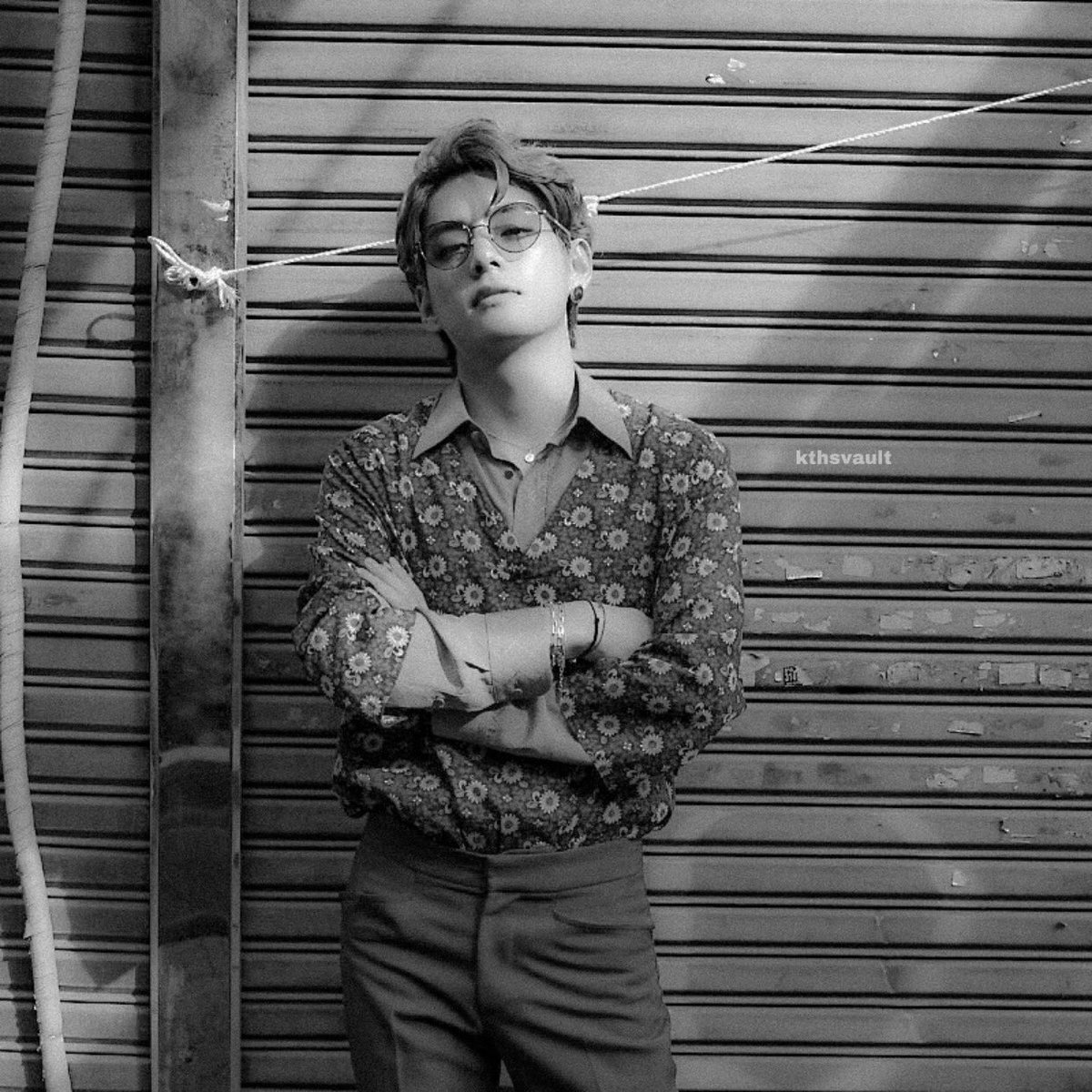 dilfytk's tweet photo. groovy ✌︎
#V https://t.co/2dafFXIsj3