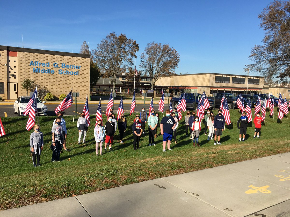 BMS Builders Club tweet media