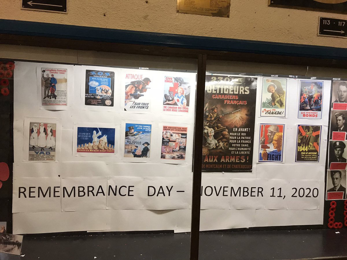 lawrenceparkci's tweet photo. Remembrance Day at LPCI.#LPCI #TDSB @shelleylaskin @Flahat https://t.co/r68pRN4O8f