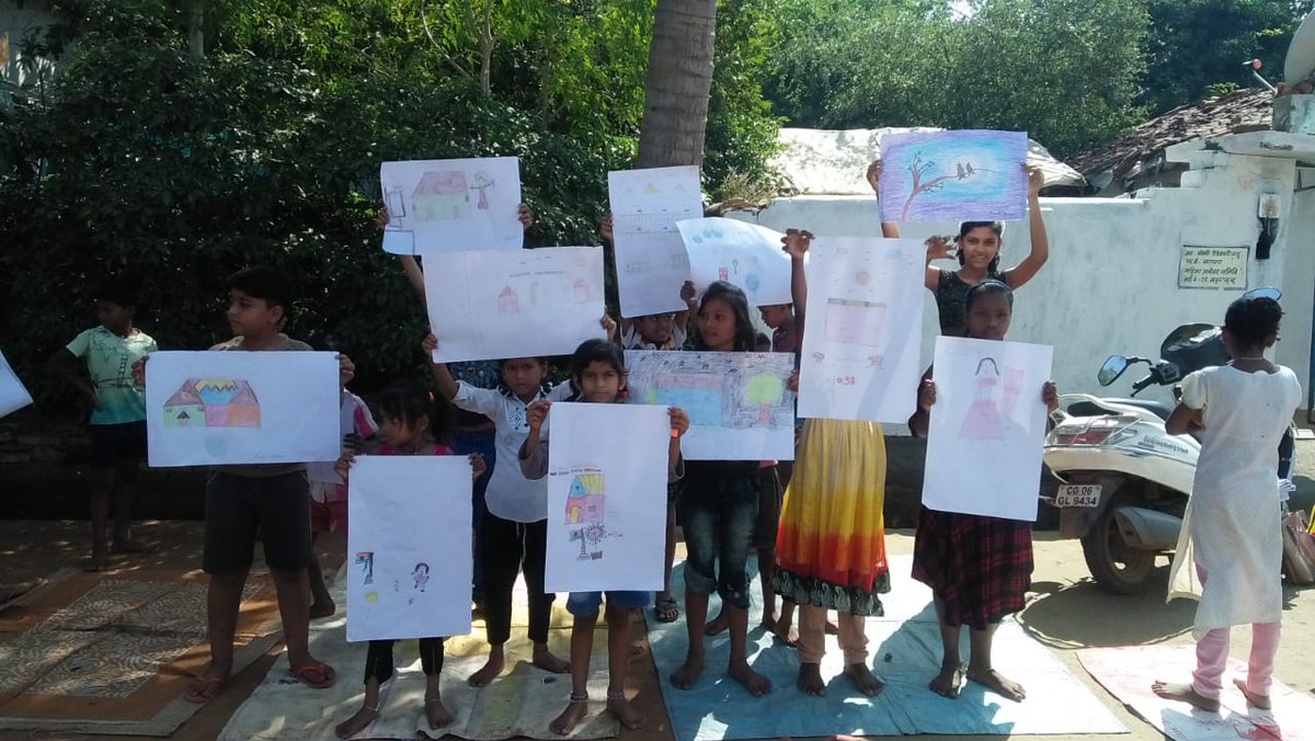CCgpvs's tweet photo. Drawing Compitition organized by #CGPVS for little champs of Udaipur block under the program of "CHILDLINE SE DOSTI ABHIYAN" winner child will be published CIF website and awarded... https://t.co/StSZBVsAC8