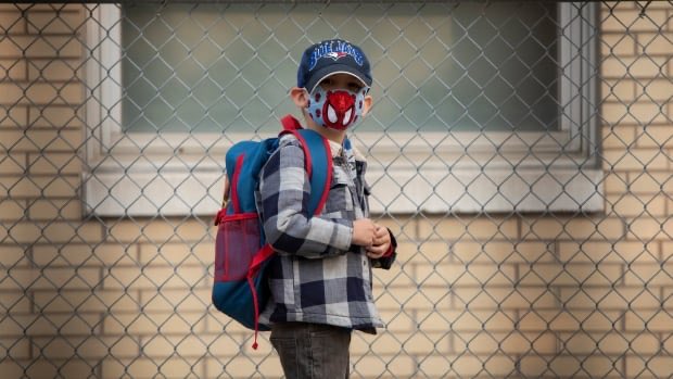 SteveBrooks231's tweet photo. Safer schools mean safer communities ⁦@NLTeachersAssoc⁩  Schools have mostly stayed open amid COVID-19, but experts warn of winter flu season ahead
https://t.co/GDIQuAKX0C https://t.co/vUBkwpk5ez