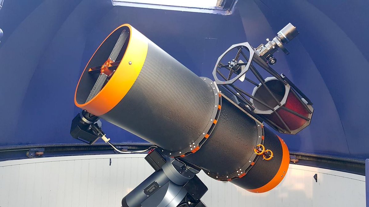 mikecompositi's tweet photo. Date un occhio al confronto tra questi fantastici telescopi creati da Giovanni Casiraghi, un progetto durato mesi. La sua definizione è più che azzeccata: Davide contro Golia / Newton 8" truss VS newton 16". 
Creati con rinforzi in carbonio, SX10 e altri prodotti MIKE-COMPOSITI. https://t.co/PdAgbVsSwN