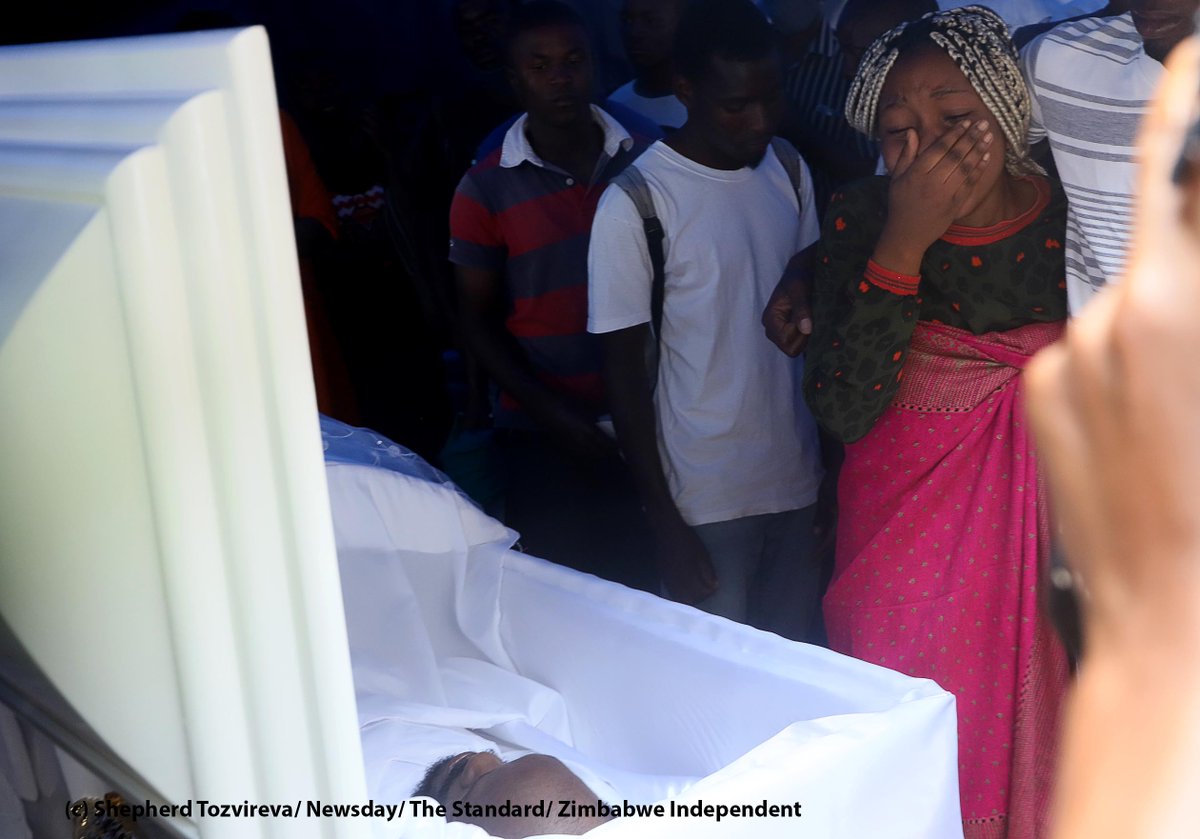Zimindependent's tweet photo. #GRINGOFUNERALUPDATE
Emotional scenes at Gringo's funeral. #RIPGRINGO
@stozvirevaa @wisdomdzungairi https://t.co/qLXfT0KIyQ