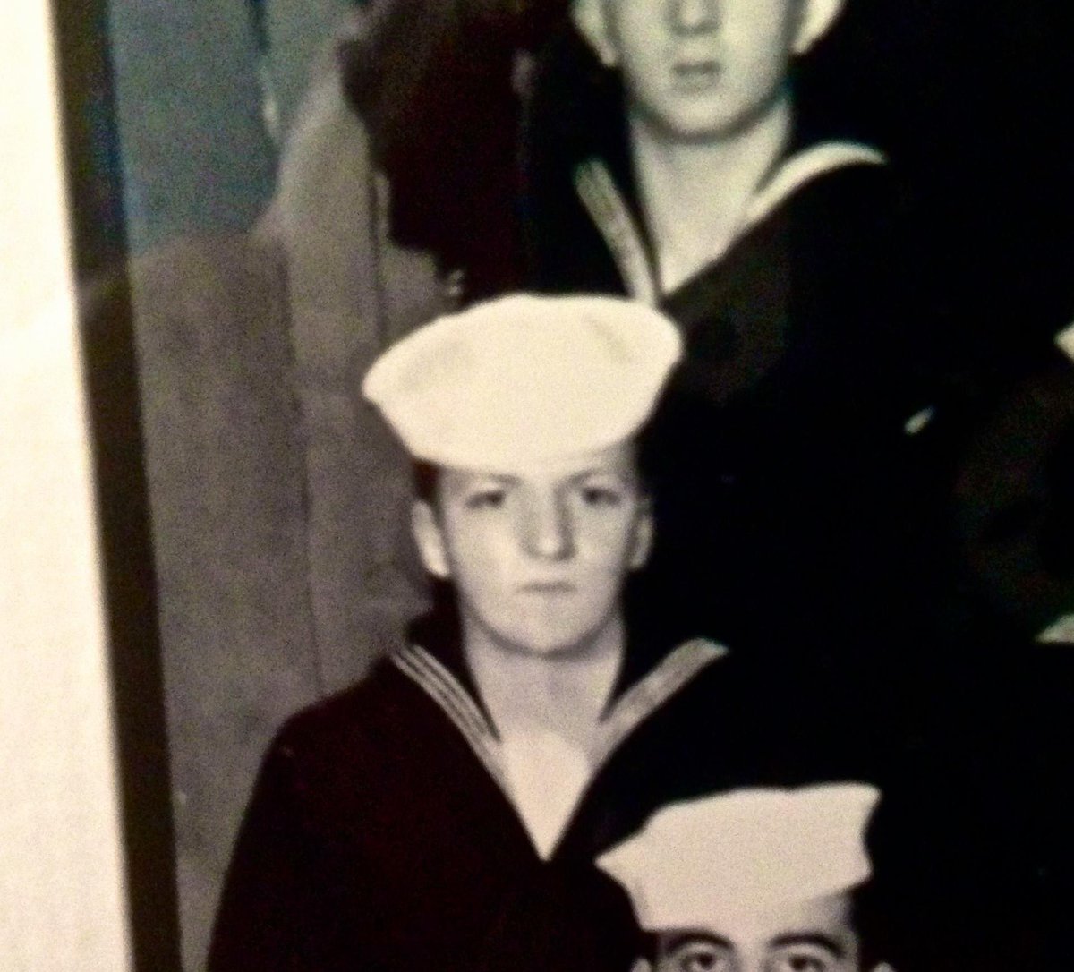 JamesGould21's tweet photo. Happy #VeteransDay to all vets today, but esp to those many in my extended family, starting with dad, Bruce Gould, who served — as a teenager — on the USS Sanborn, in the Korean War. Miss you, Dad, & your deep sense of duty & loyalty to family & country. #FirstWard #Buffalo #BFD https://t.co/cZknGqsUfg