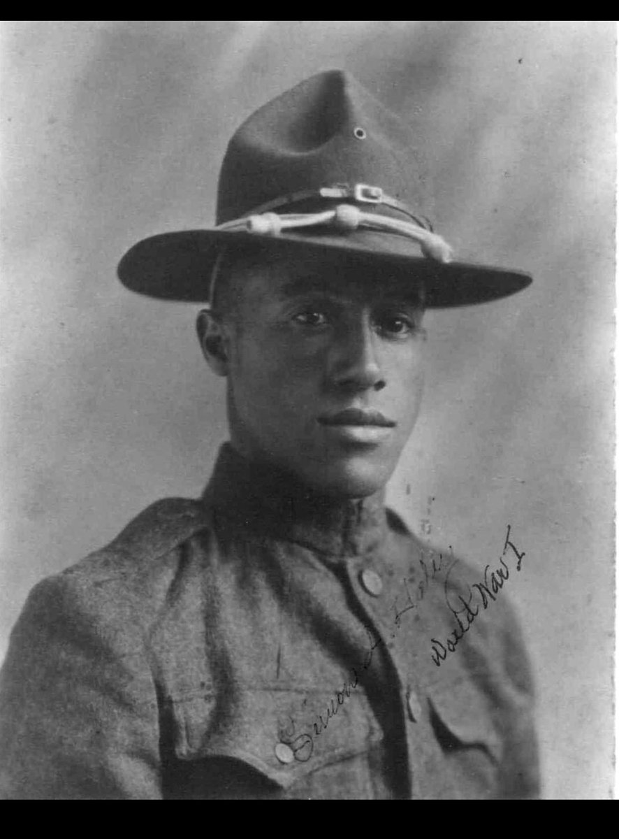 HonoraryCEO's tweet photo. I celebrate three generations of veterans in my family. I'm the son and grandson of one. Today has been a service day for me and my mom, since I was four years old. We will launch something new today. This is a photo of my great-grandfather in World War I. #simonhaley #AlexHaley https://t.co/nxvSryXT6e