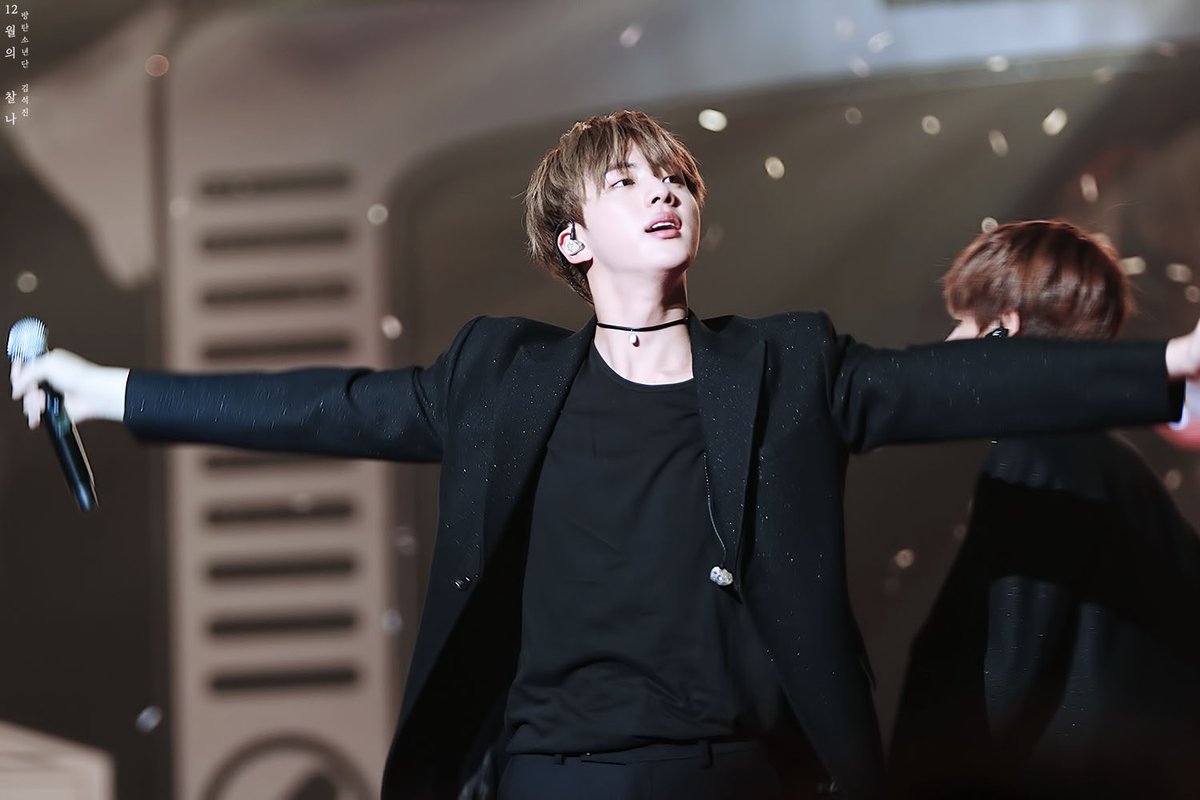 ChurchOfJinsus's tweet photo. Can I get an AJIN π
#JIN #SEOKJIN #JINSUS @BTS_twt https://t.co/FtPiGQmh27