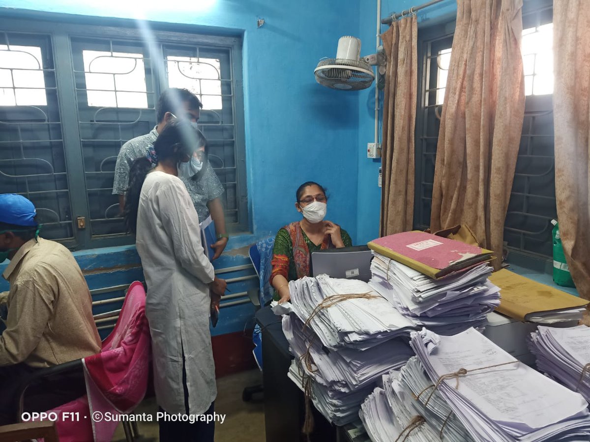 DebSrijata's tweet photo. @cuts_mconnect team at #Ranarghat #customs office! 

#multimodal #connevtivity #trade #multimodal #BBIN #infrastructure https://t.co/67CbiBbfmF