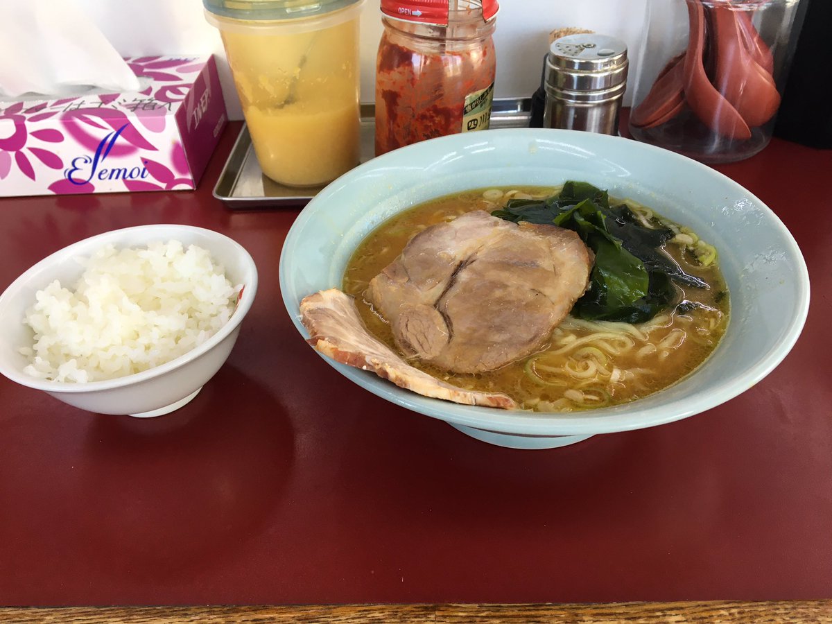 tenka6604's tweet photo. 今日の夜ご飯はマシマシ肉野菜そばとコロッケにしました
11月11日は麺の日です
ラーメンは昼ご飯のです https://t.co/sT05tQmaRd