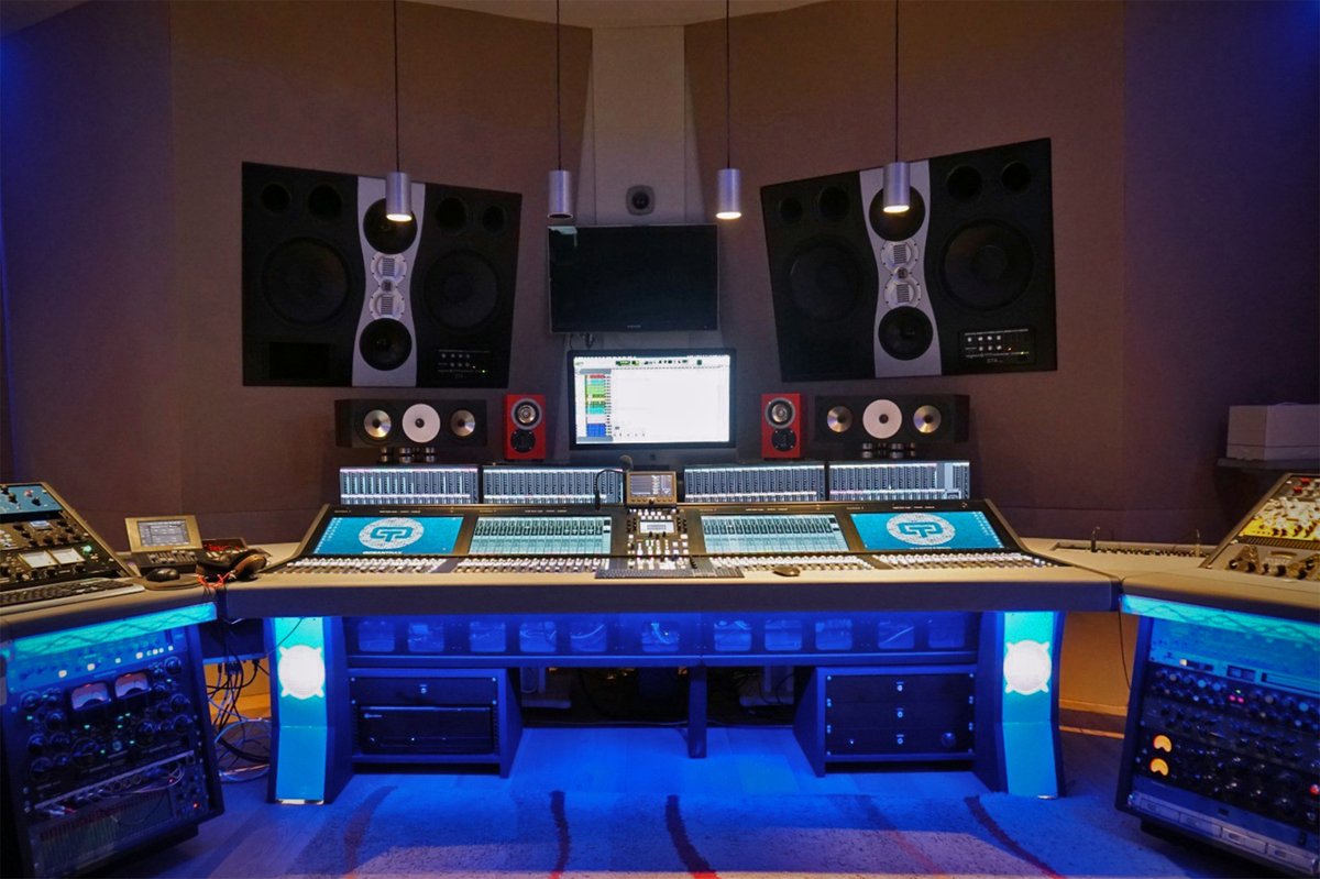 solidstatelogic's tweet image. Italy’s House of Glass chooses Solid State Logic System T and Network I/O to complete 100 album project over the next five years

Full story: bit.ly/SSLSystemTHoG 

#SSL #SolidStateLogic #SystemT #MixingConsole #DigitalConsole #AoIP #AdvancedAoIP #Temptestengine #SSLS500