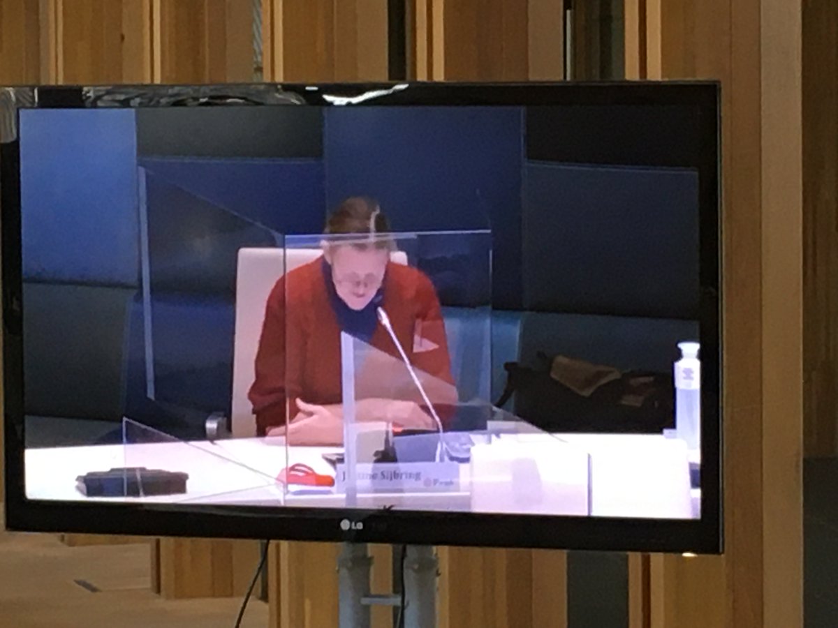 @JantineSijbring fractievoorzitter PvdA Deventer houdt wervend verhaal over wat Deventer maakt, bindt en toekomstbestendig maakt. Iedereen telt mee, betaalbare energie is belangrijk!