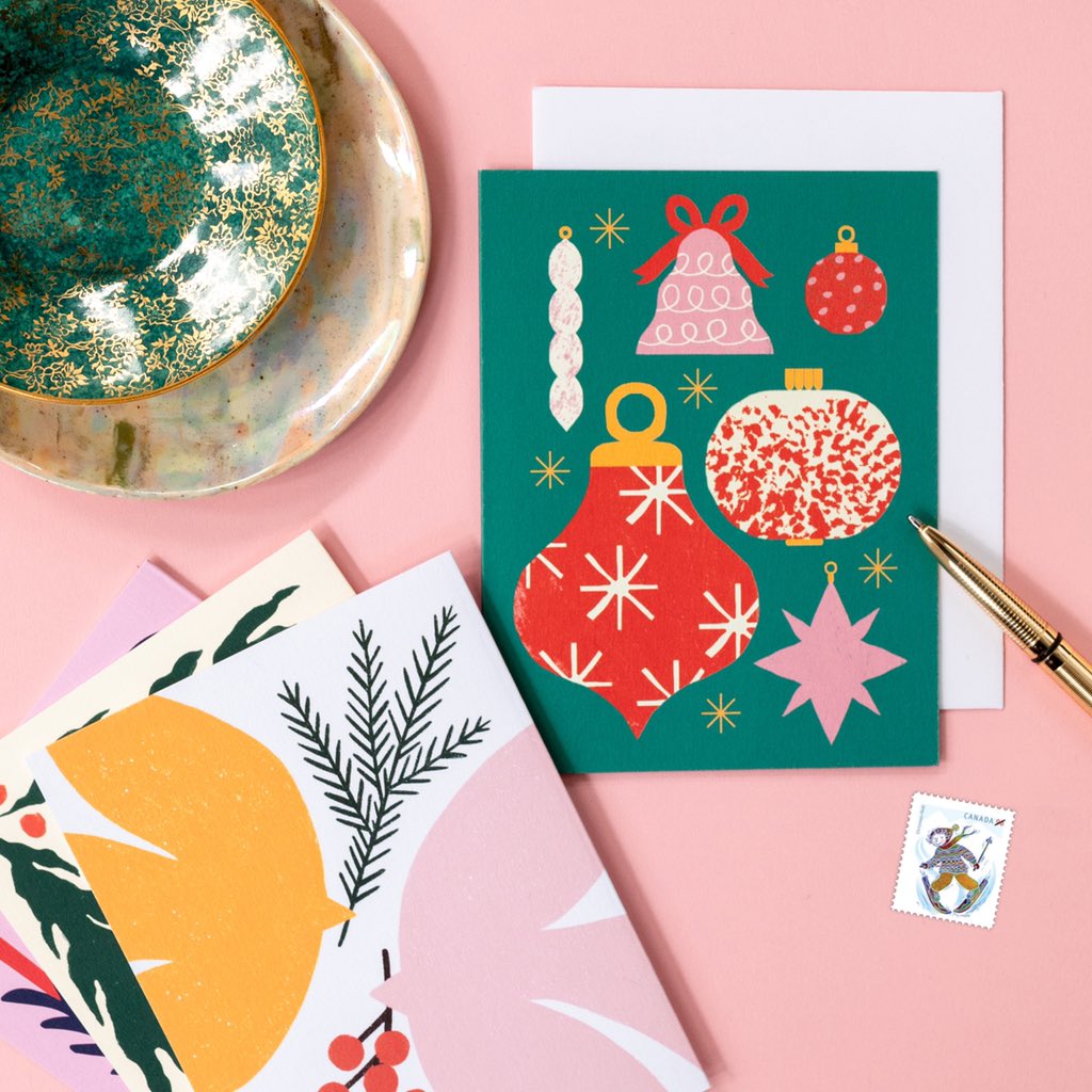 PaperoleMtl's tweet photo. En espérant que nous puissions être réunis bientôt, envoyons des cartes à tout ceux qu’on aime ! Hoping to be together soon! In the meantime, let’s send cards to everyone we love #cartedevoeux #madeinmontreal #stationery https://t.co/PjhneLuzTJ