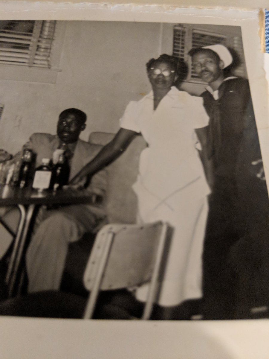 jboogiebrown's tweet photo. @mayorcantrell I can't think of a more, fitting time, to honor all, our, #Unsung, #UnInvited, &amp; #Unwaivering, #BlackAmerican, #HEROES, of #DEMOCRACY, including our, #BlackVeterans?🇺🇲#HappyVeteransDay!🇺🇲🦅🌎 #AMERICA be, #THIS, if not for my, @choctawnationOK, @USNavy dad, #UncleE &amp; #UncleVan!🇺🇲 https://t.co/qoCCBDEttC