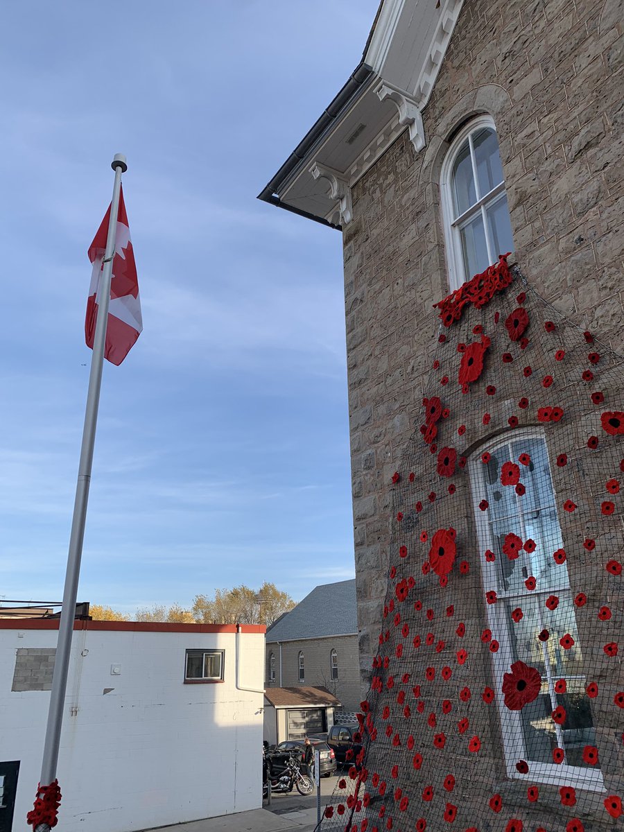 softballzsteph's tweet image. Thank you for giving your life so I could have mine #LestWeForget #RemembranceDay #poppyproject