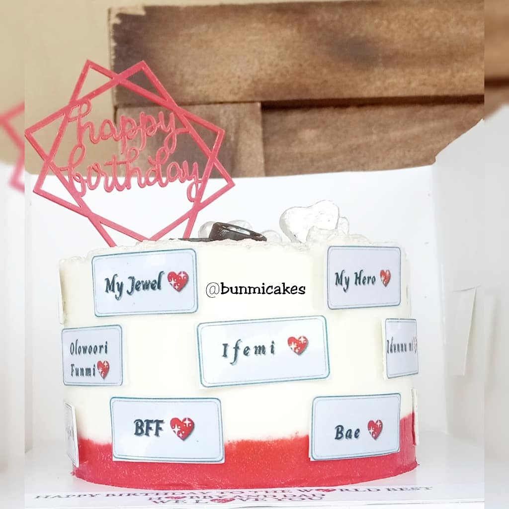The_Bunmike's tweet photo. Cake from a loving husband to her husband delivered to Ede from Ikire in one piece👏😍💃

Location:Osun state
#scriptcake https://t.co/TxAkVGngnS
