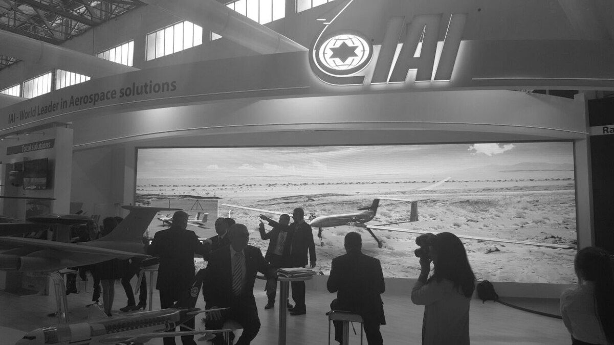 QuantumHermit tweet media