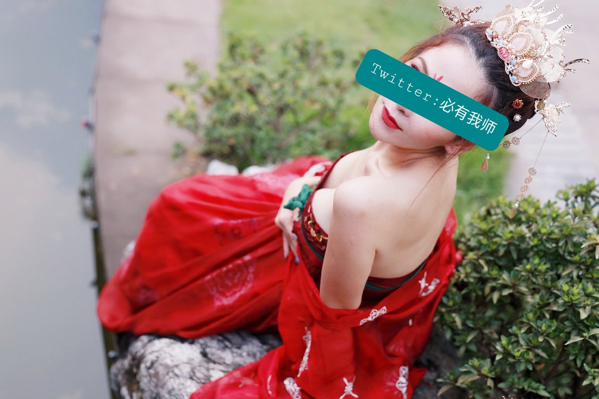 3Pbehappy's tweet photo. 天下英雄出吾辈，一入江湖岁月催，
皇图霸业成旧梦，不胜人生一场醉…… https://t.co/G7wIr8BJ82