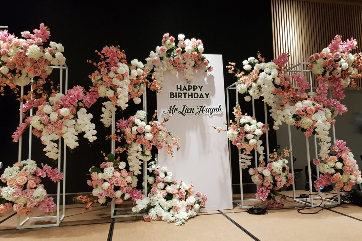 AnyaHotel2019's tweet photo. 𝑴𝒐̣̂𝒕 𝒔𝒊𝒏𝒉 𝒏𝒉𝒂̣̂𝒕 đ𝒂̣̆𝒄 𝒃𝒊𝒆̣̂𝒕 𝒗𝒐̛́𝒊 𝒏𝒉𝒖̛̃𝒏𝒈 𝒏𝒈𝒖̛𝒐̛̀𝒊 𝒕𝒉𝒂̂𝒏 𝒚𝒆̂𝒖

ANYA HOTEL QUY NHON
03 Nguyen Trung Tin, Quy Nhon, Binh Dinh
☎️: +84 (0) 256 222 0779 - Hotline: 090 117 08 08
https://t.co/cMGGtjCssP https://t.co/95XukNEHAu