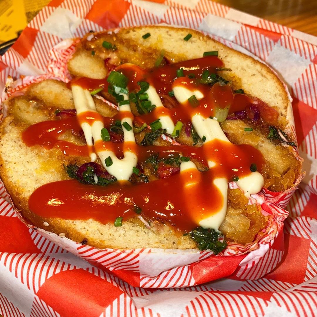 dvbcglasgow's tweet photo. THANKS FOR THE KIND WORDS [FoodVictoria] ⭐️⭐️⭐️⭐️⭐️

🍔🍟 “oh my god went back to @dvbcglasgow and WOW.. Unreal scran guys you neeed to get yourselves here...solid 10/10 in every way 😎❤️🍔 #Glasgow #GlasgowVegan #VeganFood https://t.co/Z1ULGpwv6i