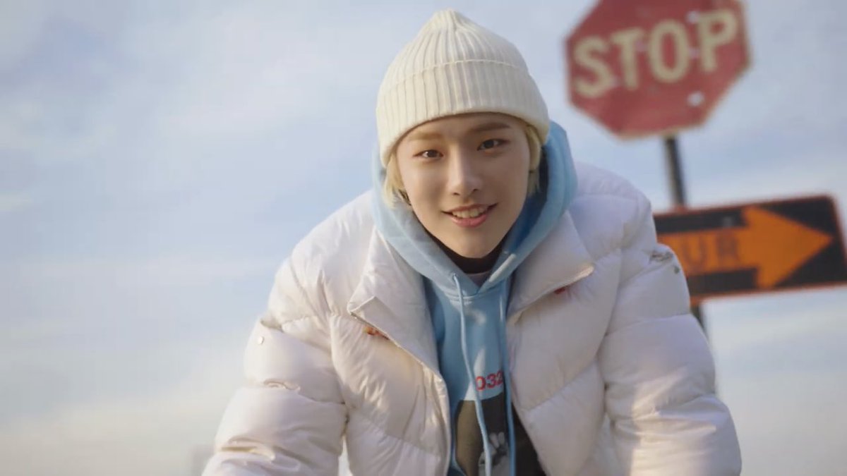 ChoStuck's tweet photo. Wowwww cutest boy 
@c_woodzofficial https://t.co/jFcZVQxsXp