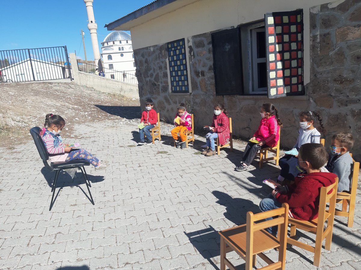 Ayşegms tweet media