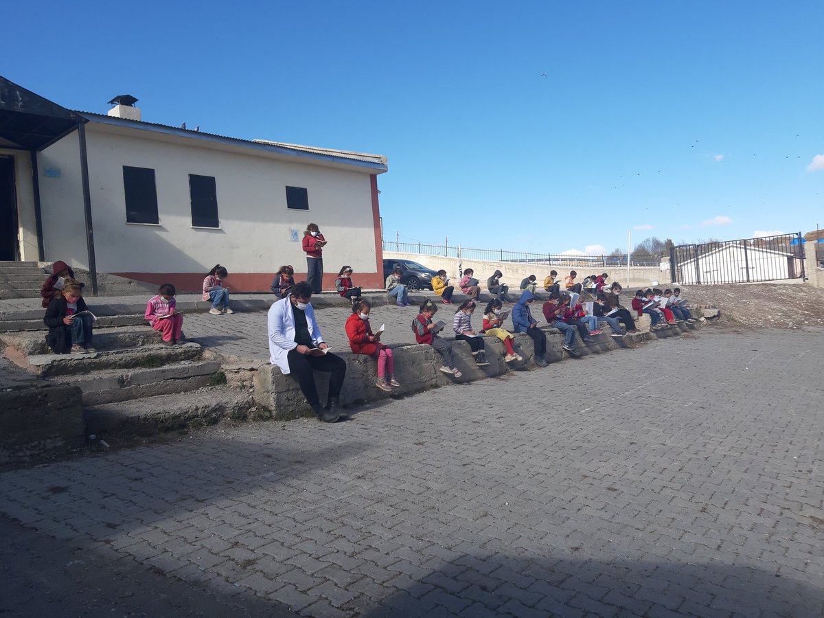 Ayşegms tweet media