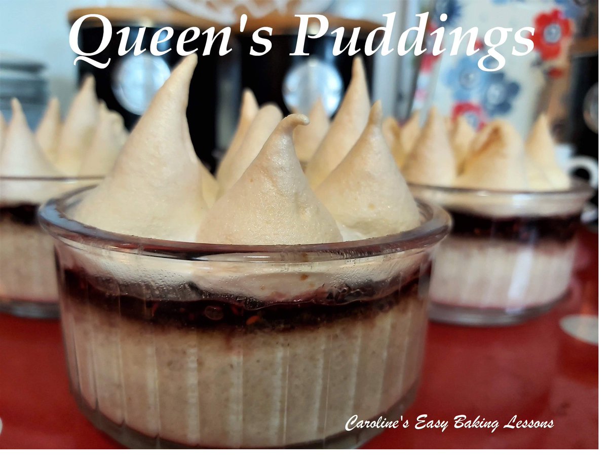Online_Baking's tweet image. QUEEN’S PUDDING
This was a technical on GBBO and a good one to try and see if you can multi-task all the elements.  Check out my review of Paul Hollywood’s recipe.

easyonlinebakinglessons.com/other-recipe-r…
#gbbo #puddingweek #pudding #queenspudding #meringue #bakinglessons #baking #onlinebaking