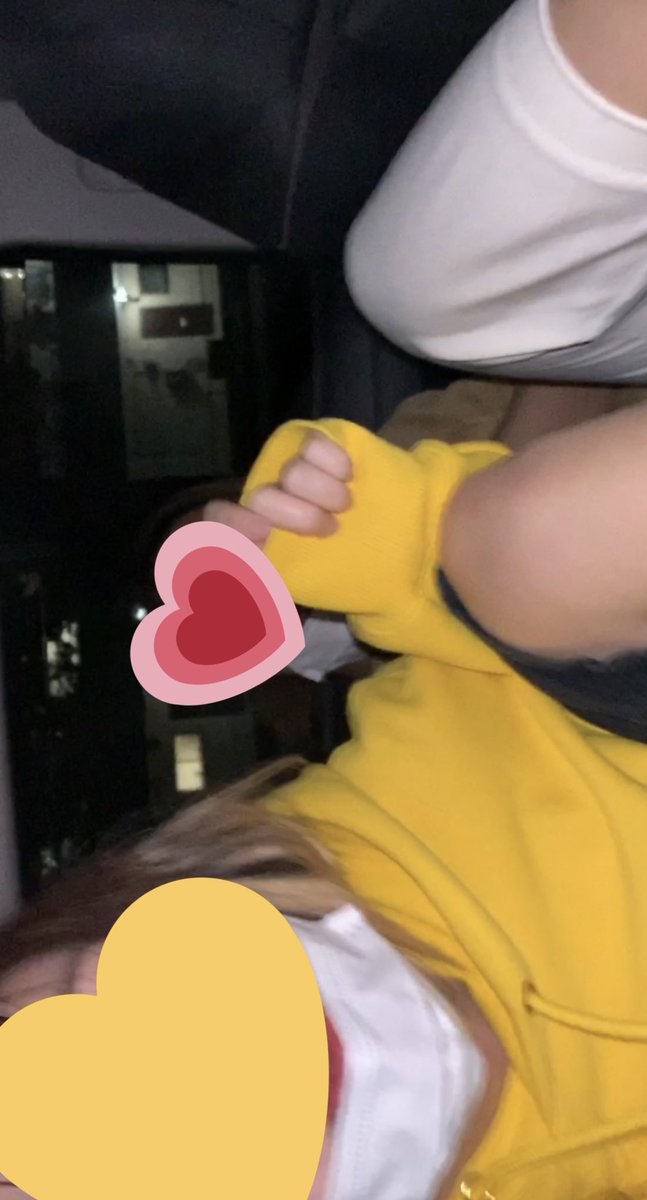 ChekleyNohemi's tweet photo. 久しぶりに車内でいじめ×2❤
見てみたい変態はDM
車で便器君👍🏻👍🏻✨ https://t.co/scqjs7tJ0m