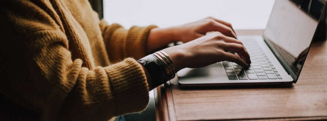 FBAmonthly's tweet photo. Cyber Monday Marketing Tips @ecomdash #amazon #amazonseller #fbamonthly #amazonnews #amazonsellernews #newissue #fbanews #sellernews 

https://t.co/sq4EluhPUS https://t.co/RfSJLaL4mN