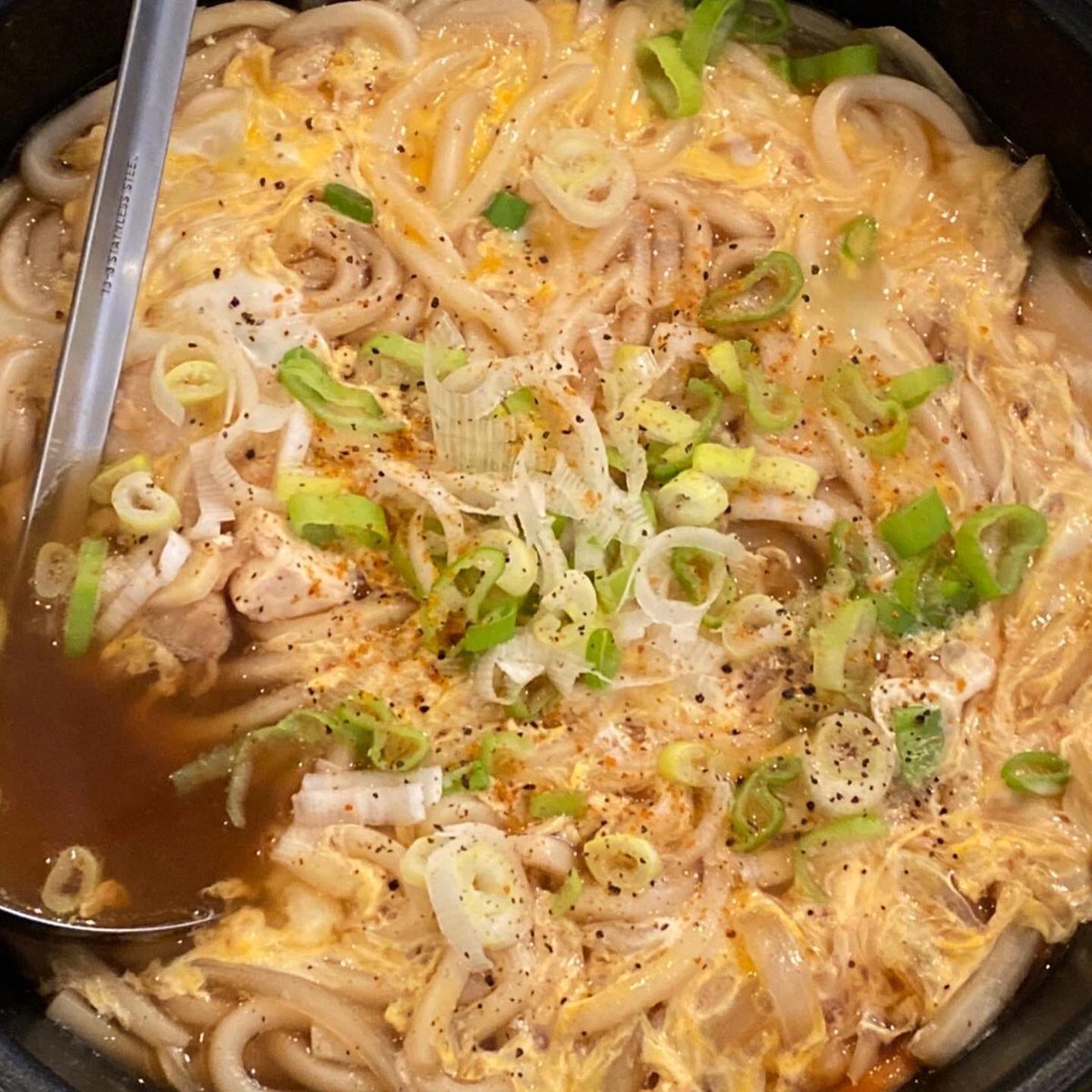 Same artists, same cans and same colors but with stronger vibes than last time✊ 横川、また呑みに戻ります🙏🍻

<a href="/suiko/">suiko</a>, FATE &amp; Imaone / "TAMA" ~つながる意識~ for Yokogawa Shopping Street / Yokogawa Cinema, Hiroshima / 2020

Photo by SUIKO

#suiko #fate #imaone #montanacans