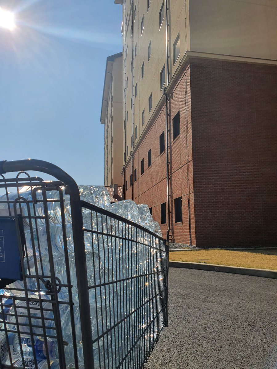 inviicta's tweet image. I spent Veterans Day making donations to the troops in quarantine. We're nowhere near done. More donations will be made in coming days/weeks. If you want to help these families and soldiers out, contribute here and leave an encouraging note! 
@SelestialGG
gf.me/u/y29qt4