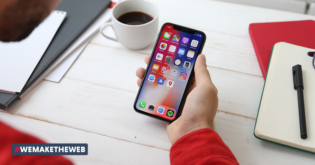 accentint's tweet photo. Tegenwoordig is het enorm belangrijk dat je website mobielvriendelijk is. Check of de tekst niet te klein is om te lezen, maar ook knoppen en andere klikbare elementen moeten groot genoeg zijn. 
#mobilefirst #responsive #wemaketheweb https://t.co/yfRs29TYPq
