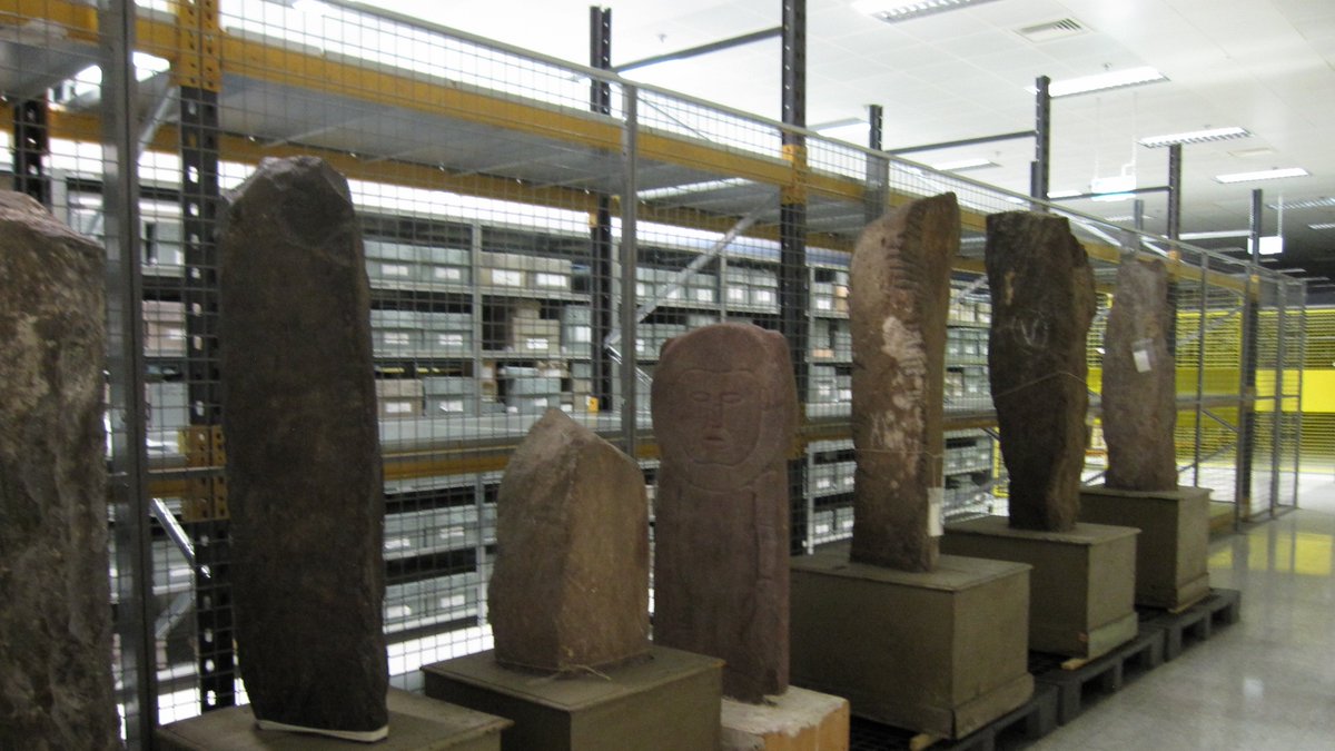 Conservators are trained in material sciences & practical techniques to preserve artefacts and artworks. Preventive Conservation is a specialism that looks at the collection as a whole to look at ways to make environments safe for all artefacts  #ScienceWeek2020