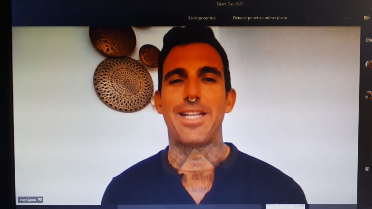 AndyBovi's tweet photo. #Axatalentday "es mejor poco tiempo eficiente al día, que ser pasivo todo el día" con @josefajram crack! 🤩 https://t.co/NBKwazo4vb