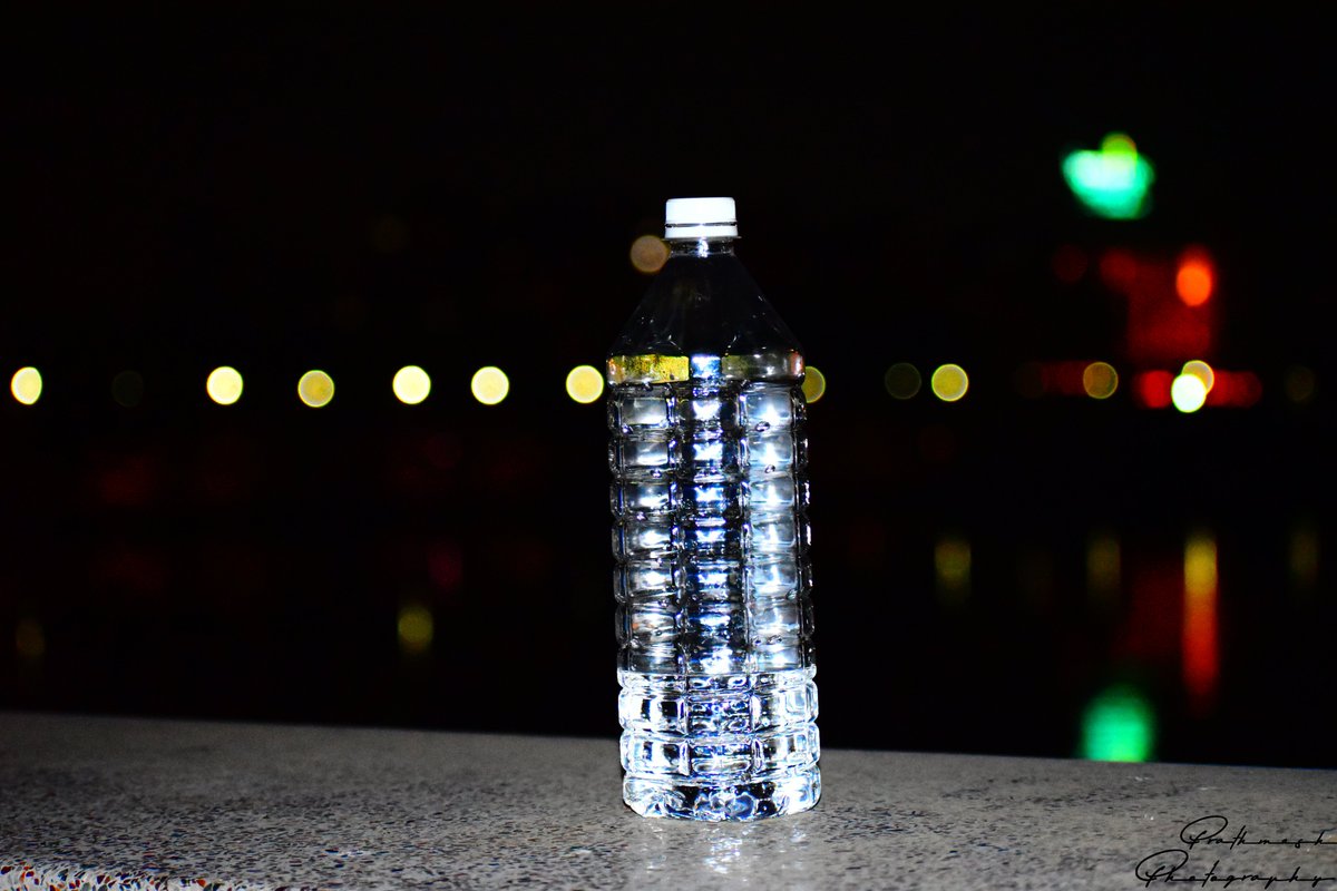 PrathmeshPhoto2's tweet photo. City lights
City lights create perfect illusion divert us real dark side of the world
Nikon d5600
18-55mm
Shutter Speed:- 1/60sec
Aperture:- f/4.8
ISO:-6400
#prathmeshphotography #citys #darkness #dailylifephotography #ahmedabad #gujarat #nikon #lights #bottle https://t.co/PB8ReUa9CV